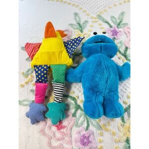 Vintage 1997 Tyco Tickle Me Cookie Monster & 1998 Earlyears Sensory Plush Bundle
